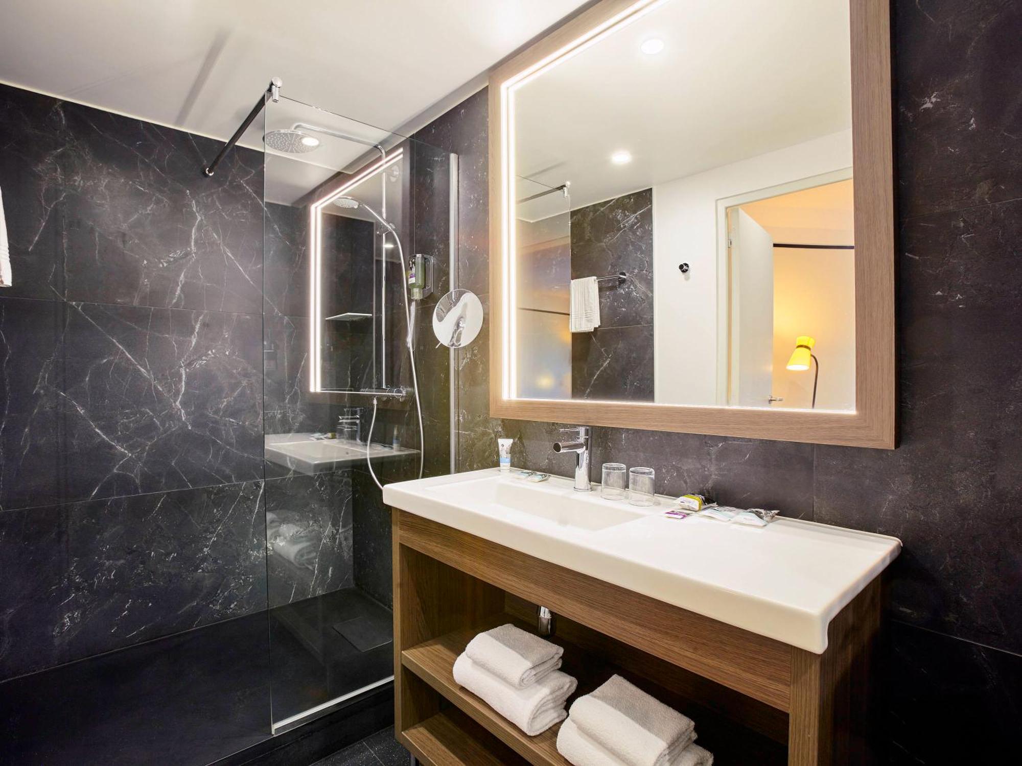 Mercure Paris Saint-Ouen מראה חיצוני תמונה